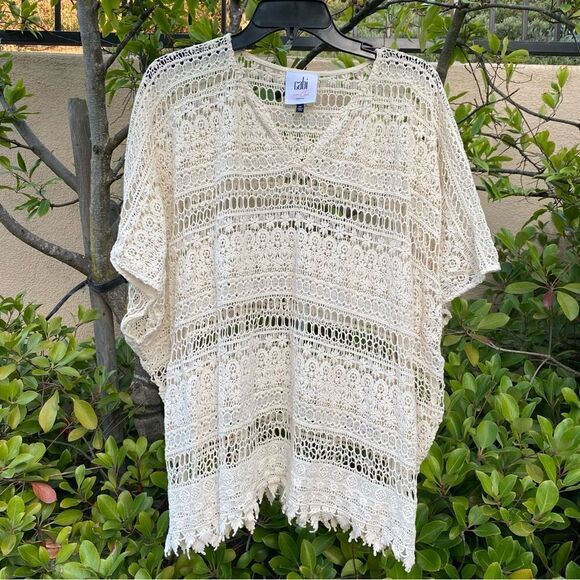 Cabi Love Carol Off White/Cream Open Knit Crochet Capri Top Small EUC! Summer - Picture 4 of 9